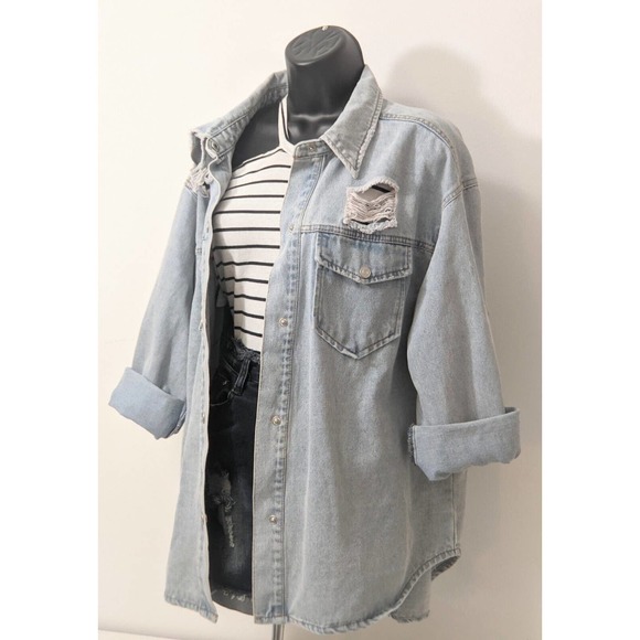 Ci Sono Womens Distressed Denim Jean Curved Hem Pockets Y2K 90s Jacket Shirt Top - Picture 9 of 14